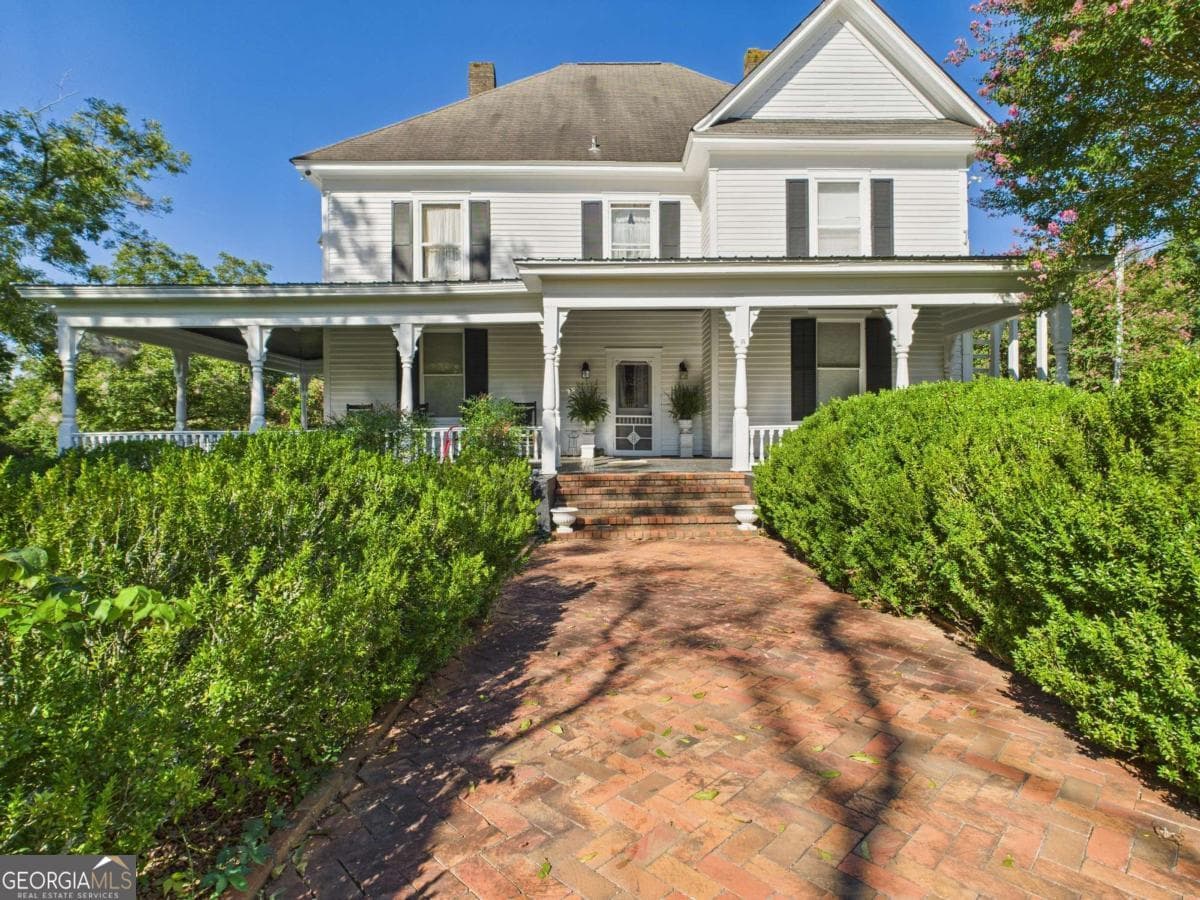 5 bedroom, 2.5 bathroom, 3,508 sq ft single family residence for sale at 1170 Ash Road, Bishop, GA 30621 — photo 6