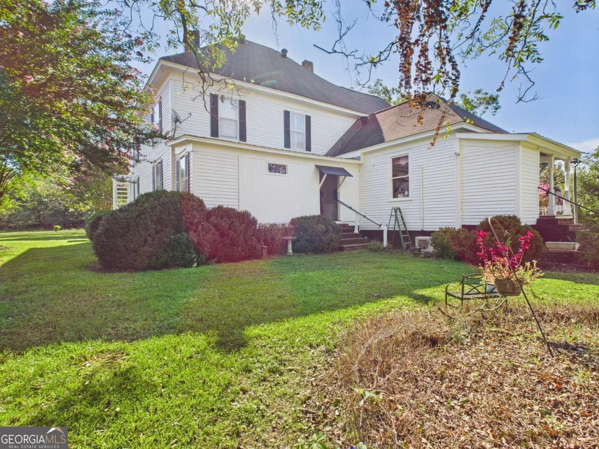 5 bedroom, 2.5 bathroom, 3,508 sq ft single family residence for sale at 1170 Ash Road, Bishop, GA 30621 — photo 8
