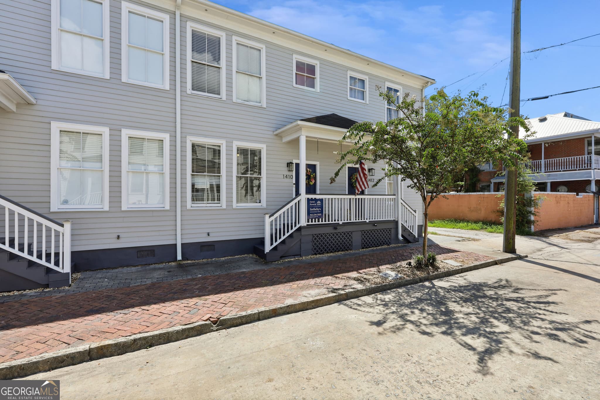 2 bedroom, 2 bathroom, 1,088 sq ft condominium sold at 1410 Jefferson Street, Savannah, GA 31401