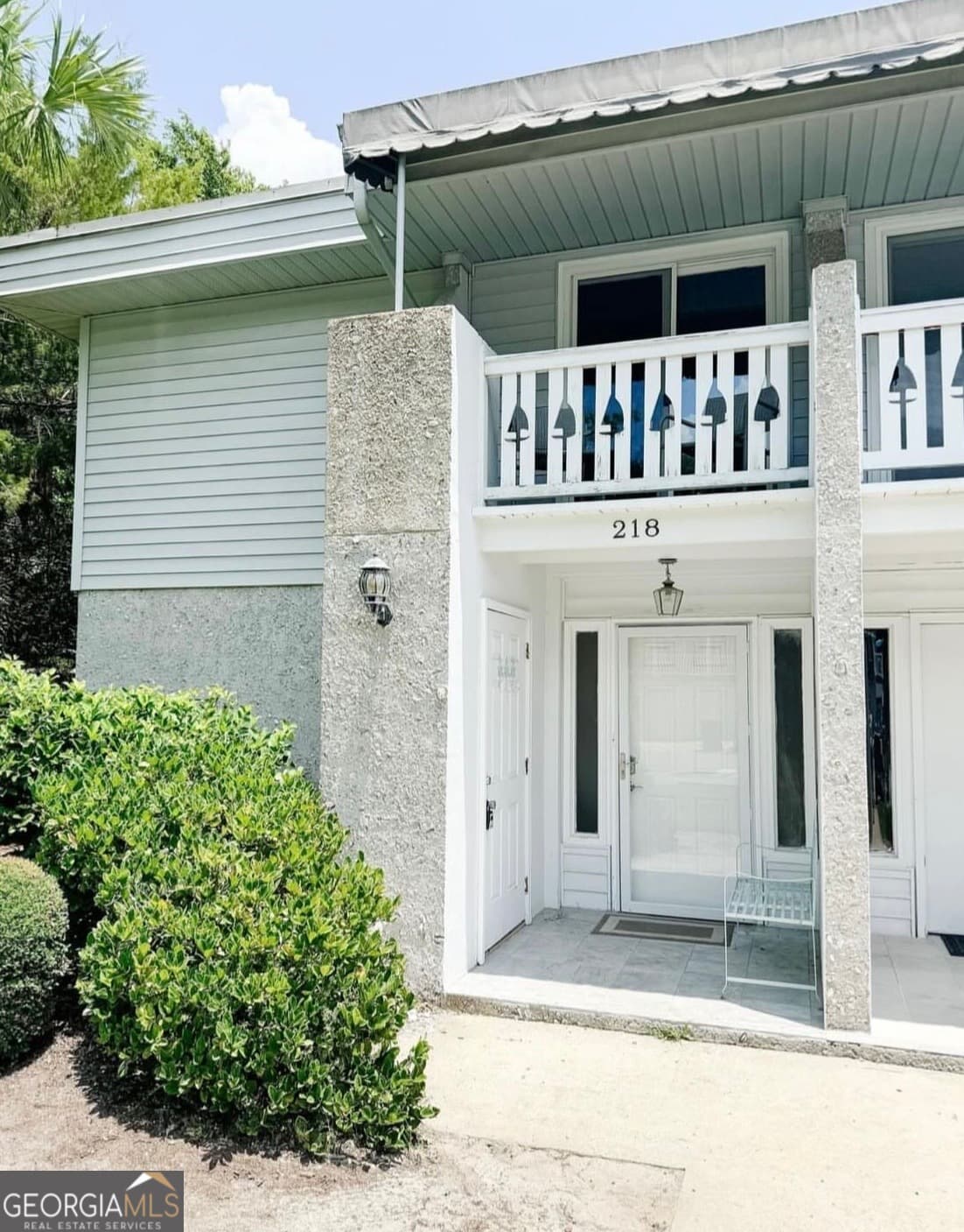 2 bedroom, 2 bathroom, 1,180 sq ft condominium for sale at 218 Olive Way, St. Simons, GA 31522 — photo 2