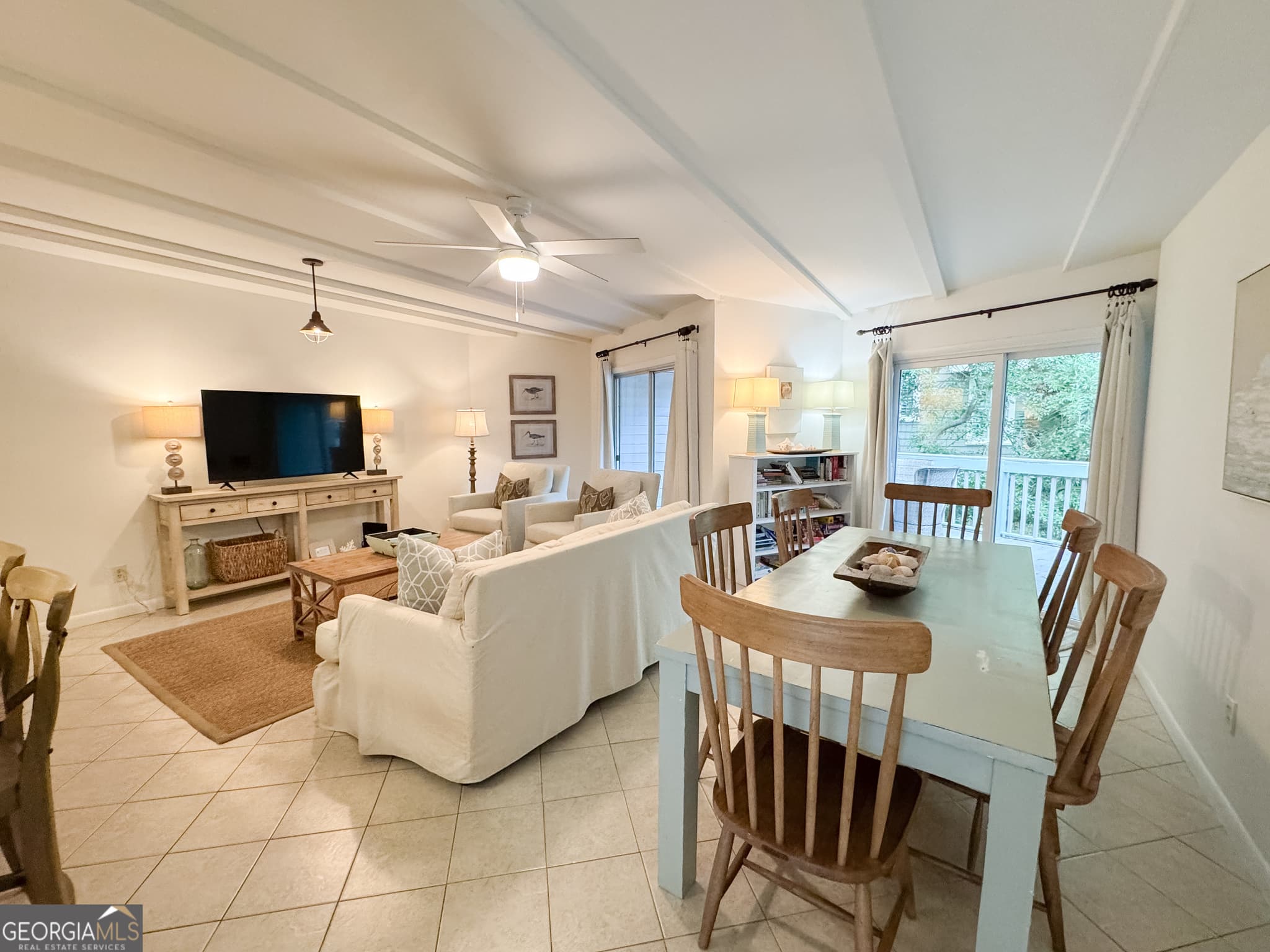 2 bedroom, 2 bathroom, 1,180 sq ft condominium for sale at 218 Olive Way, St. Simons, GA 31522 — photo 9
