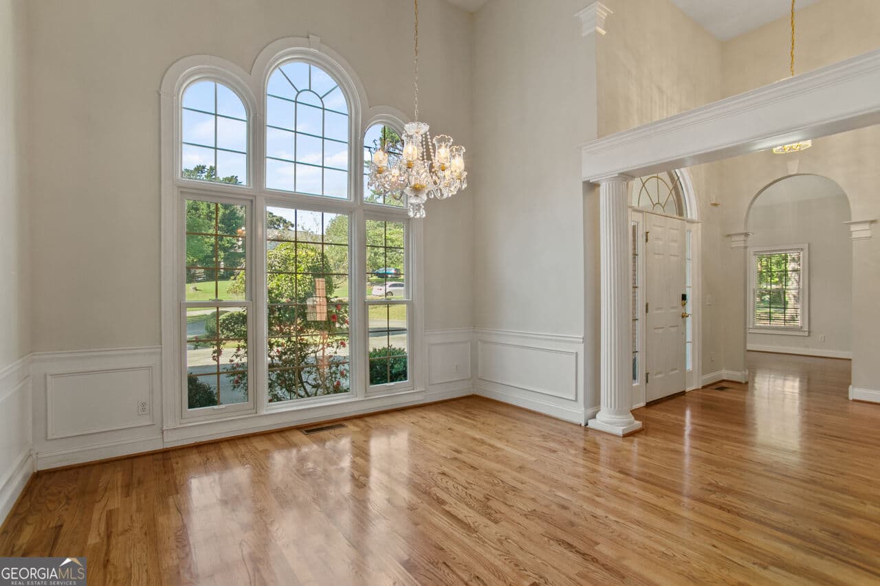 3 bedroom, 2.5 bathroom single family residence for sale at 8645 Anchor On Lanier Court, Gainesville, GA 30506 — photo 9
