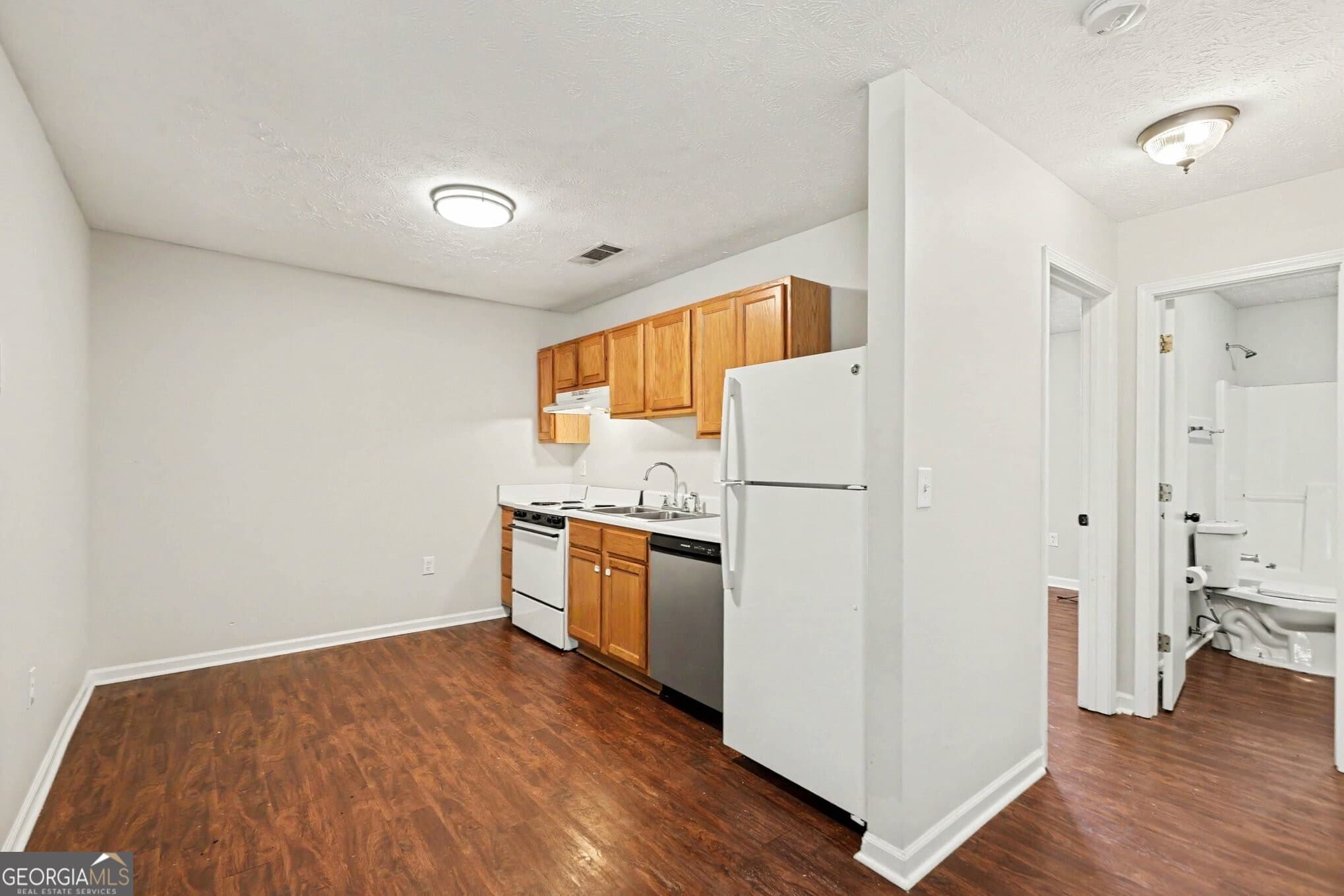 2 bedroom, 1 bathroom, 828 sq ft townhouse for sale at 209 E WILSON Street, Villa Rica, GA 30180 — photo 10