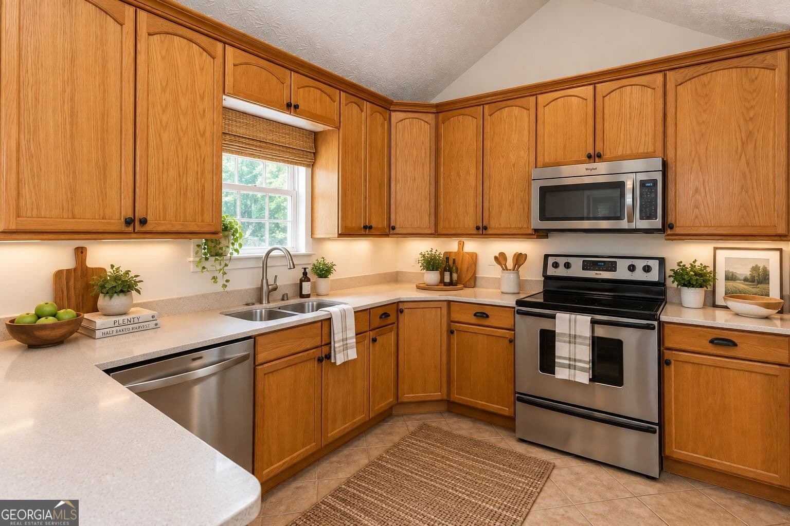 3 bedroom, 2 bathroom, 1,318 sq ft single family residence for rent at 289 Marsha Way, Sharpsburg, GA 30277 for $2,200 a month — photo 8