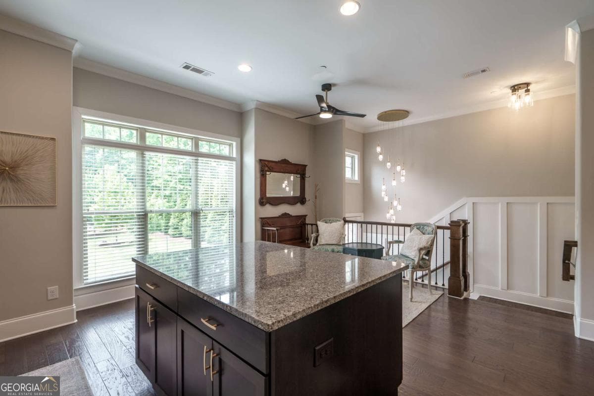 3 bedroom, 3.5 bathroom, 2,630 sq ft townhouse for sale at 721 Boynton Lane, Decatur, GA 30030 — photo 8