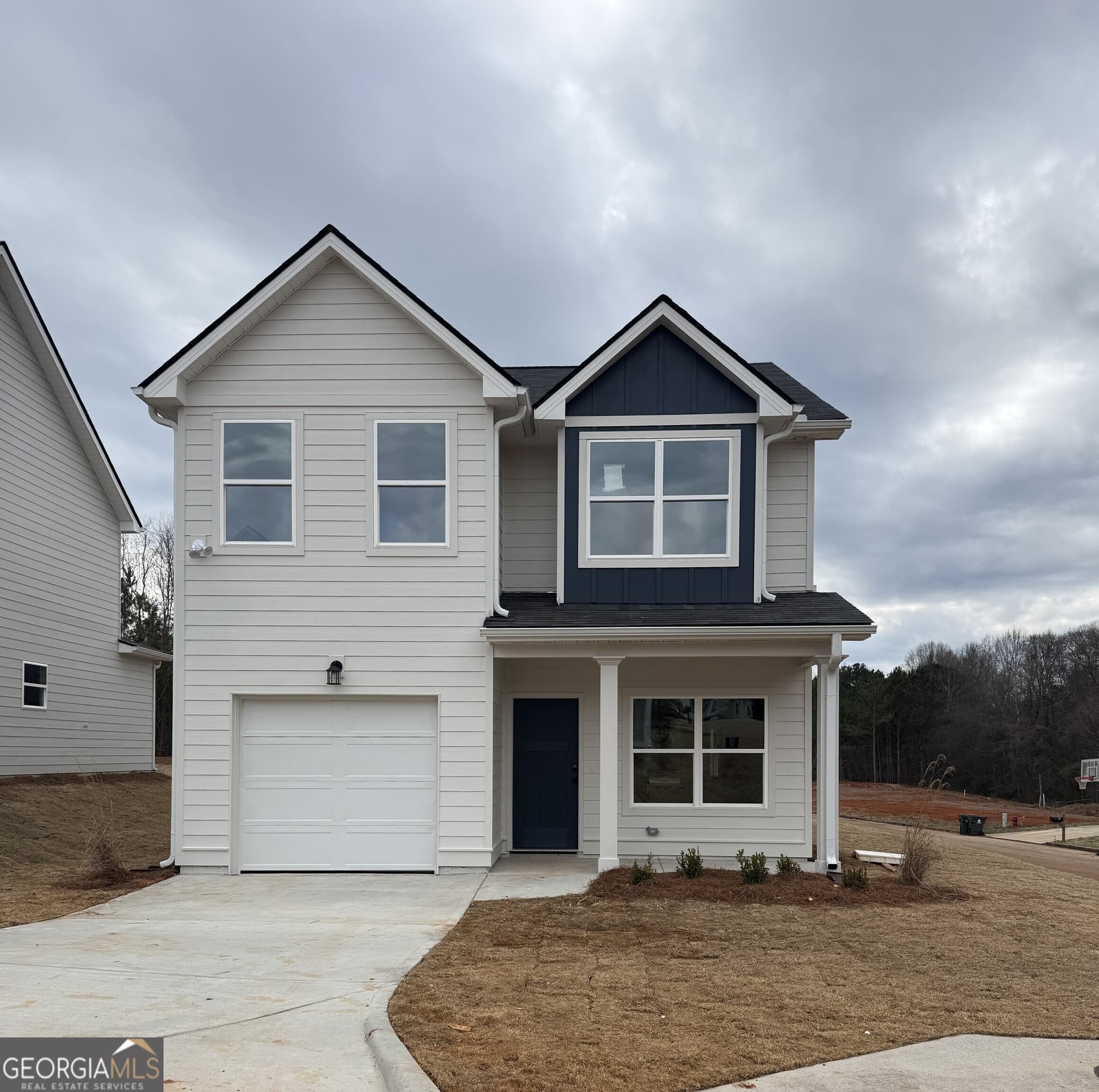 3 bedroom, 2.5 bathroom, 1,608 sq ft single family residence for sale at 2 Morningside Court, Thomaston, GA 30286 — photo 1 of 73
