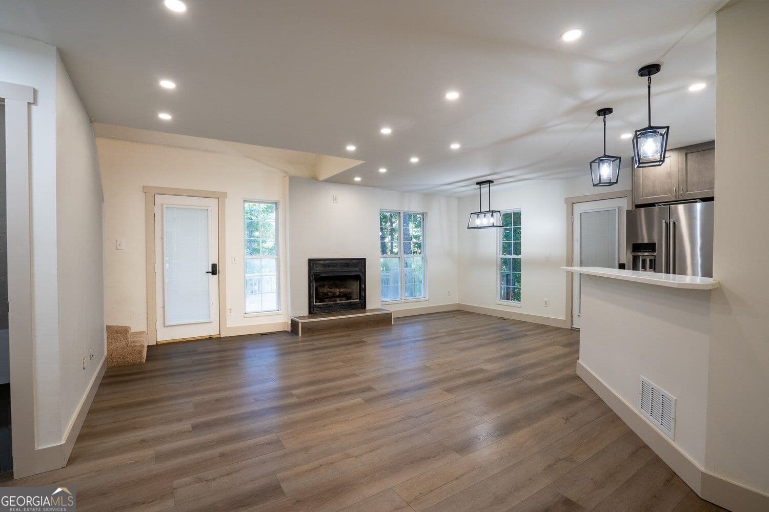 6 bedroom, 3 bathroom single family residence for sale at 3767 US Hwy 27, Buchanan, GA 30113 — photo 5