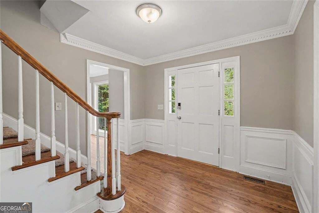 5 bedroom, 2.5 bathroom, 3,788 sq ft single family residence for sale at 5796 Brookstone View, Acworth, GA 30101 — photo 7