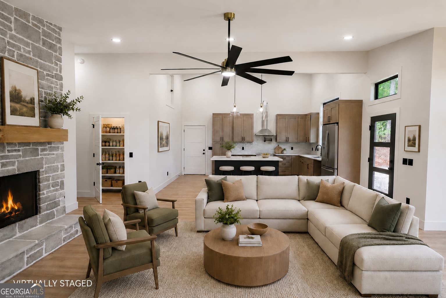 2 bedroom, 2 bathroom, 1,483 sq ft single family residence for sale at 215 Brookhaven Drive, Blairsville, GA 30512 — photo 3