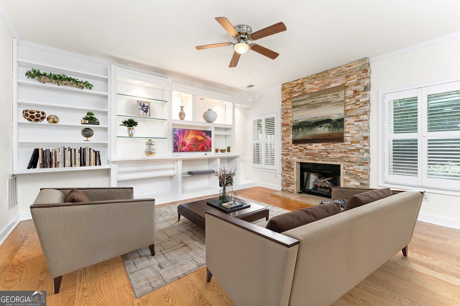 3 bedroom, 2.5 bathroom, 1,798 sq ft townhouse for sale at 4150 Rogers Creek Court, Duluth, GA 30096 — photo 5