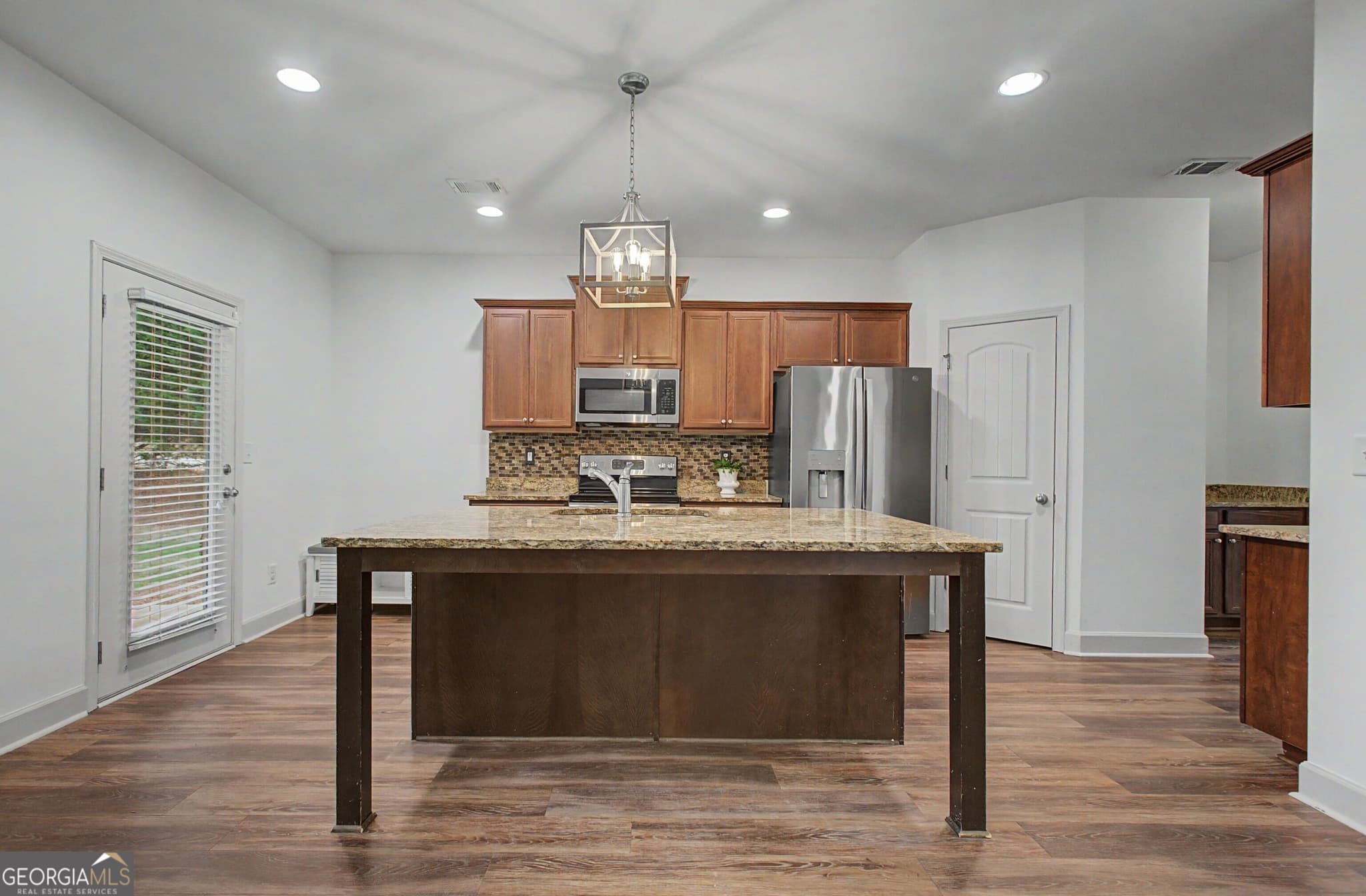 4 bedroom, 3 bathroom, 3,106 sq ft single family residence for sale at 150 Merganser Drive, Jefferson, GA 30549 — photo 7