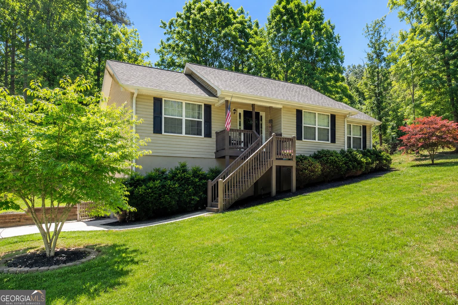 3 bedroom, 2 bathroom, 1,808 sq ft single family residence sold at 1675 Asbury Mill Road, Cleveland, GA 30528
