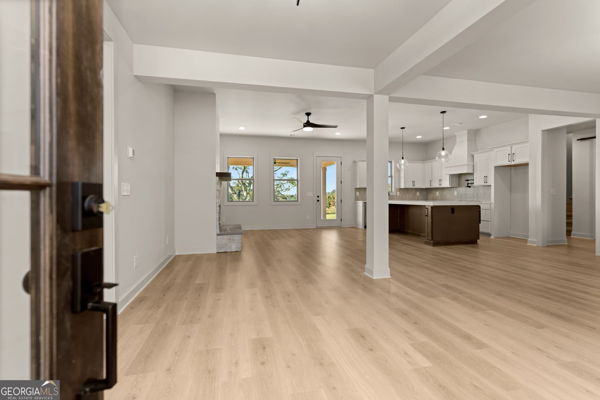 4 bedroom, 2.5 bathroom, 2,785 sq ft single family residence for sale at 1130 Madison Hills Drive, Madison, GA 30650 — photo 9