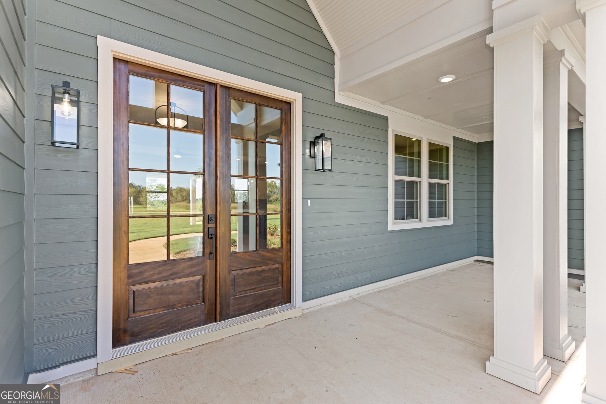4 bedroom, 2.5 bathroom, 2,785 sq ft single family residence for sale at 1130 Madison Hills Drive, Madison, GA 30650 — photo 8