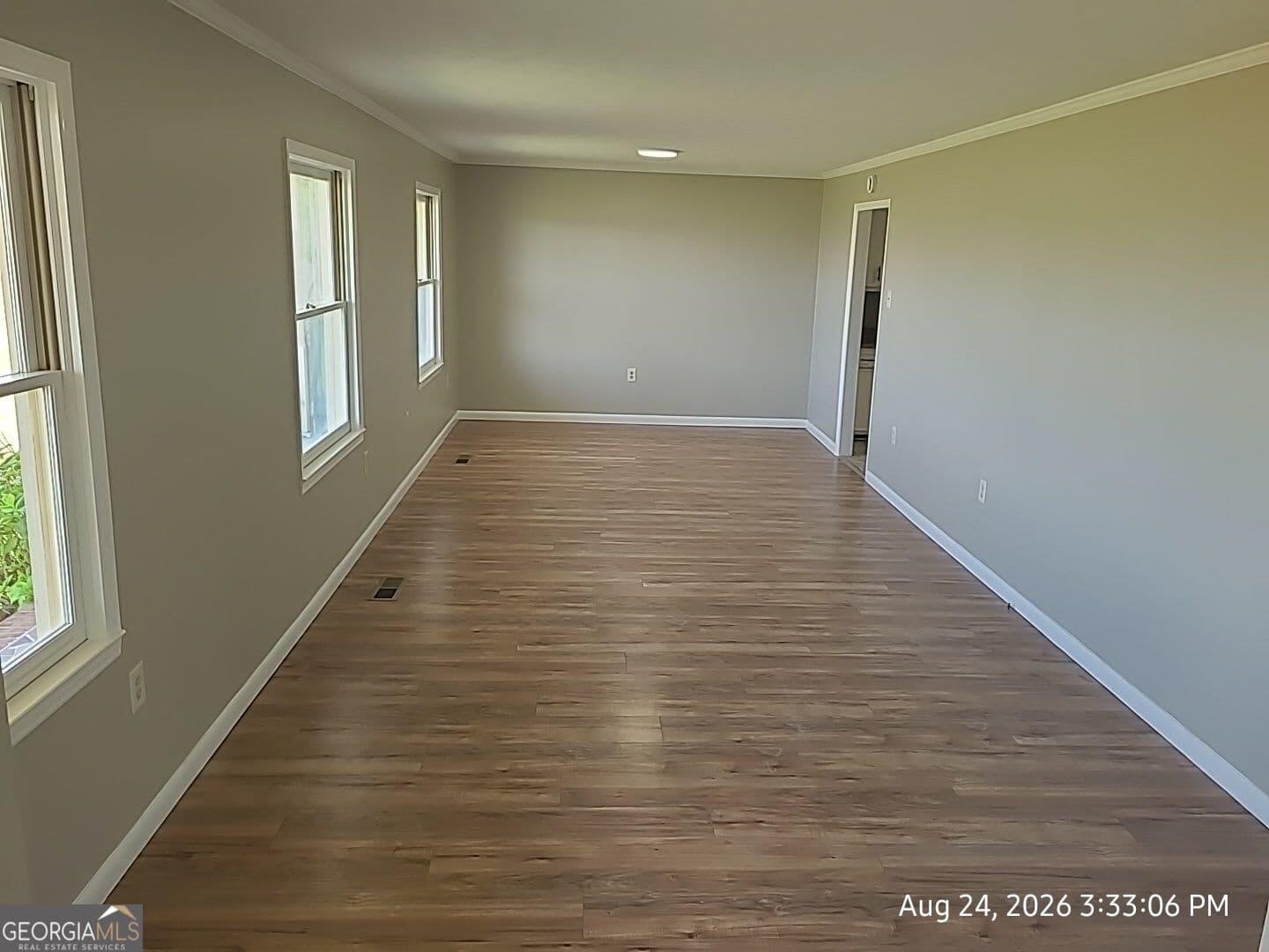 3 bedroom, 2 bathroom single family residence for rent at 563 Pinehill Road, Dublin, GA 31021 for $2,100 a month — photo 6