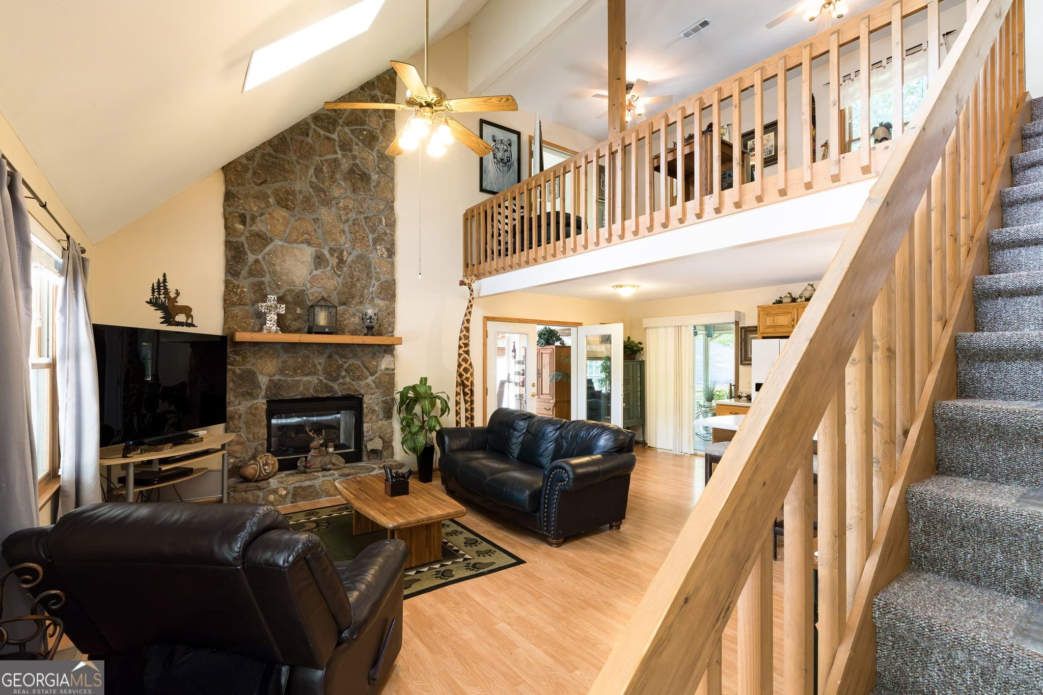 4 bedroom, 3 bathroom, 2,636 sq ft single family residence for sale at 721 Whispering Pines Road, Blairsville, GA 30512 — photo 2