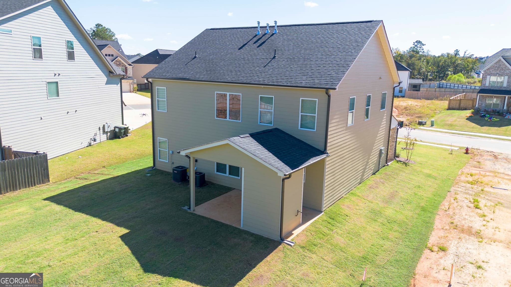 4 bedroom, 3 bathroom, 2,474 sq ft single family residence for sale at 104 Oak Branch Lane, Bonaire, GA 31005 — photo 5