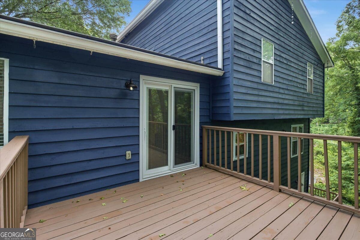 4 bedroom, 2.5 bathroom single family residence for sale at 5005 Green Forest Plwy, Smyrna, GA 30082 — photo 4