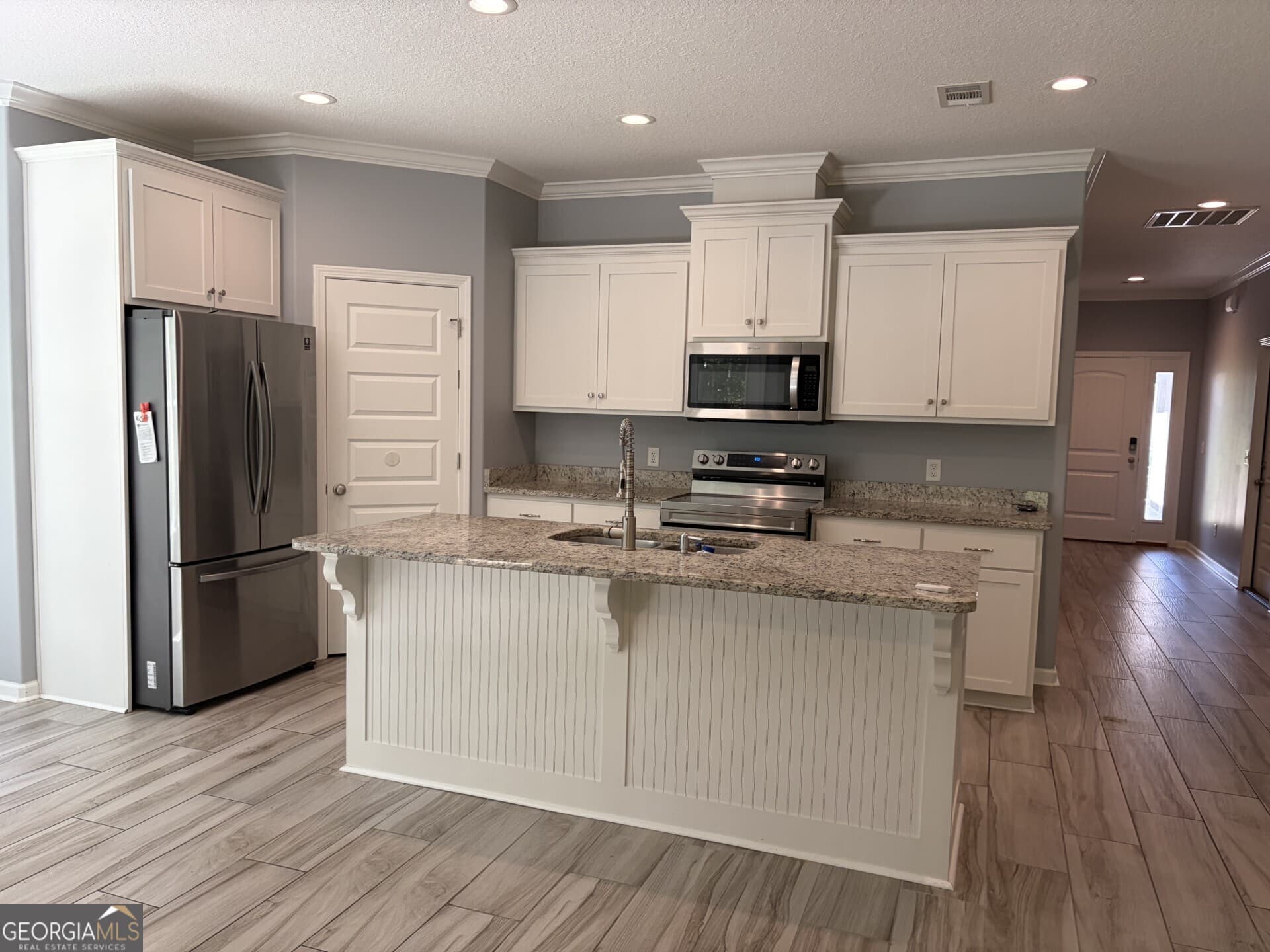 3 bedroom, 2 bathroom, 1,535 sq ft single family residence for sale at 325 Gary Circle, St. Marys, GA 31558 — photo 6