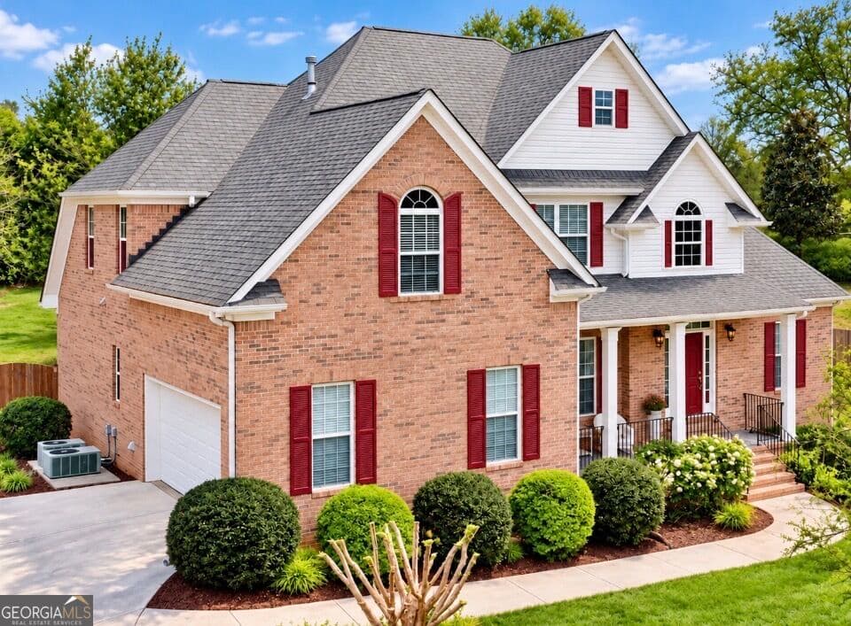 5 bedroom, 3.5 bathroom, 2,888 sq ft single family residence for sale at 4323 Gladys Court, Mcdonough, GA 30252 — photo 1 of 1