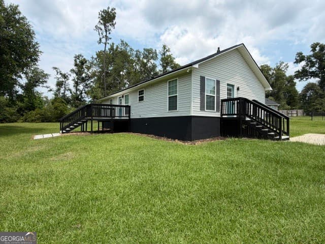 3 bedroom, 2 bathroom, 1,344 sq ft single family residence for sale at 365 Skyline Boulevard, Lyons, GA 30436 — photo 3