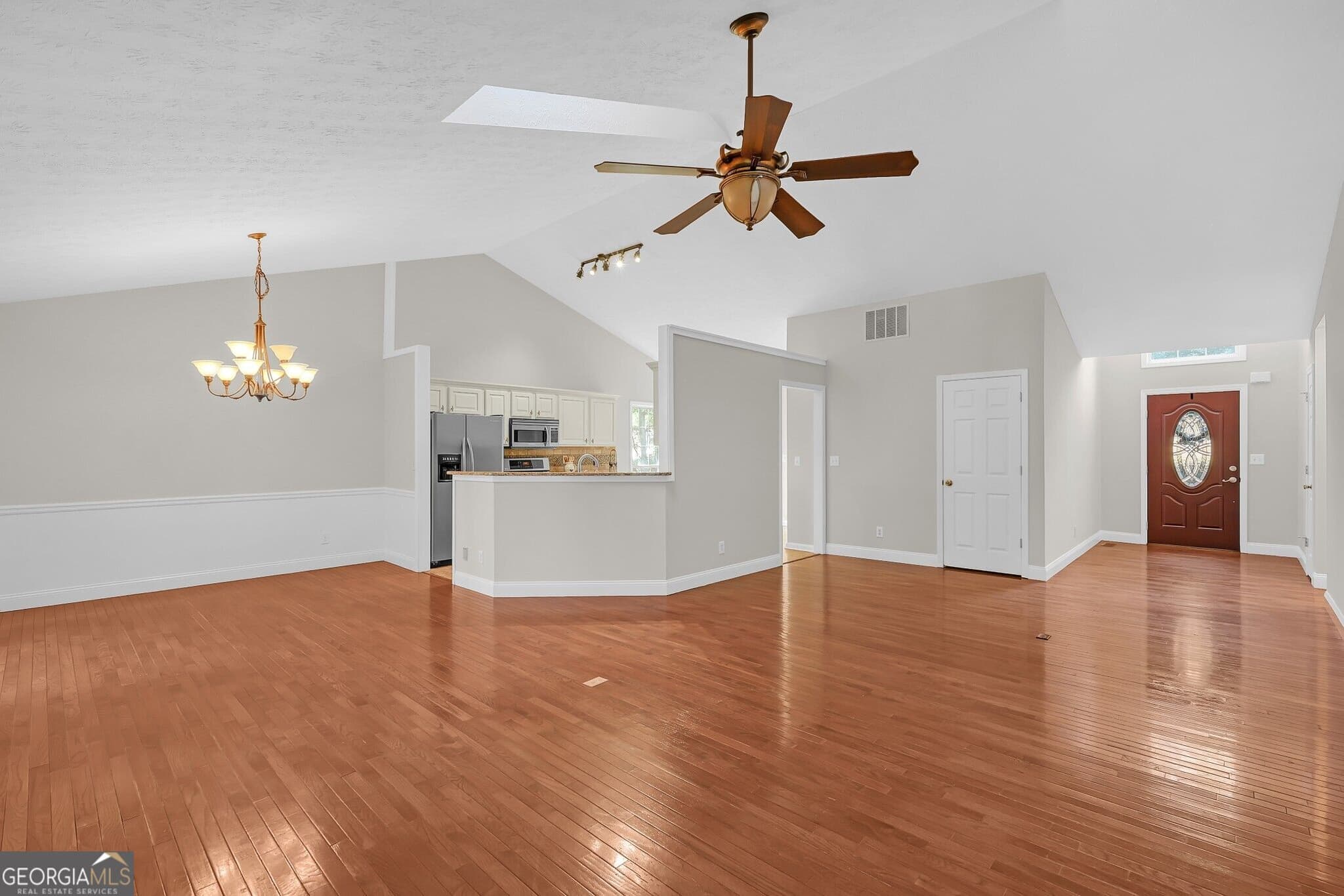 4 bedroom, 2 bathroom, 3,431 sq ft single family residence for sale at 5944 Williamsport Drive, Flowery Branch, GA 30542 — photo 6