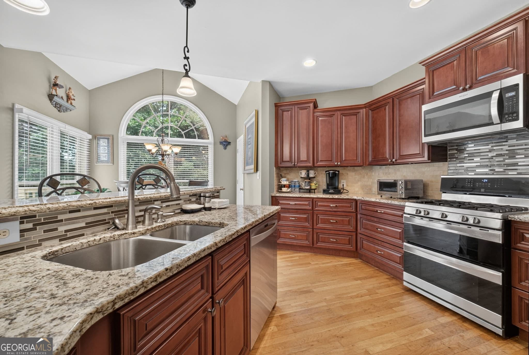 4 bedroom, 2.5 bathroom, 3,603 sq ft single family residence for sale at 476 Mountain Oaks Parkway, Stone Mountain, GA 30087 — photo 5