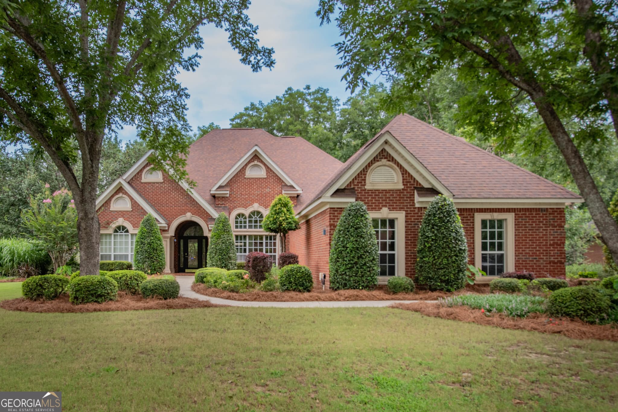 4 bedroom, 3.5 bathroom, 3,107 sq ft single family residence for sale at 107 Arbor Lane, Centerville, GA 31028 — photo 3