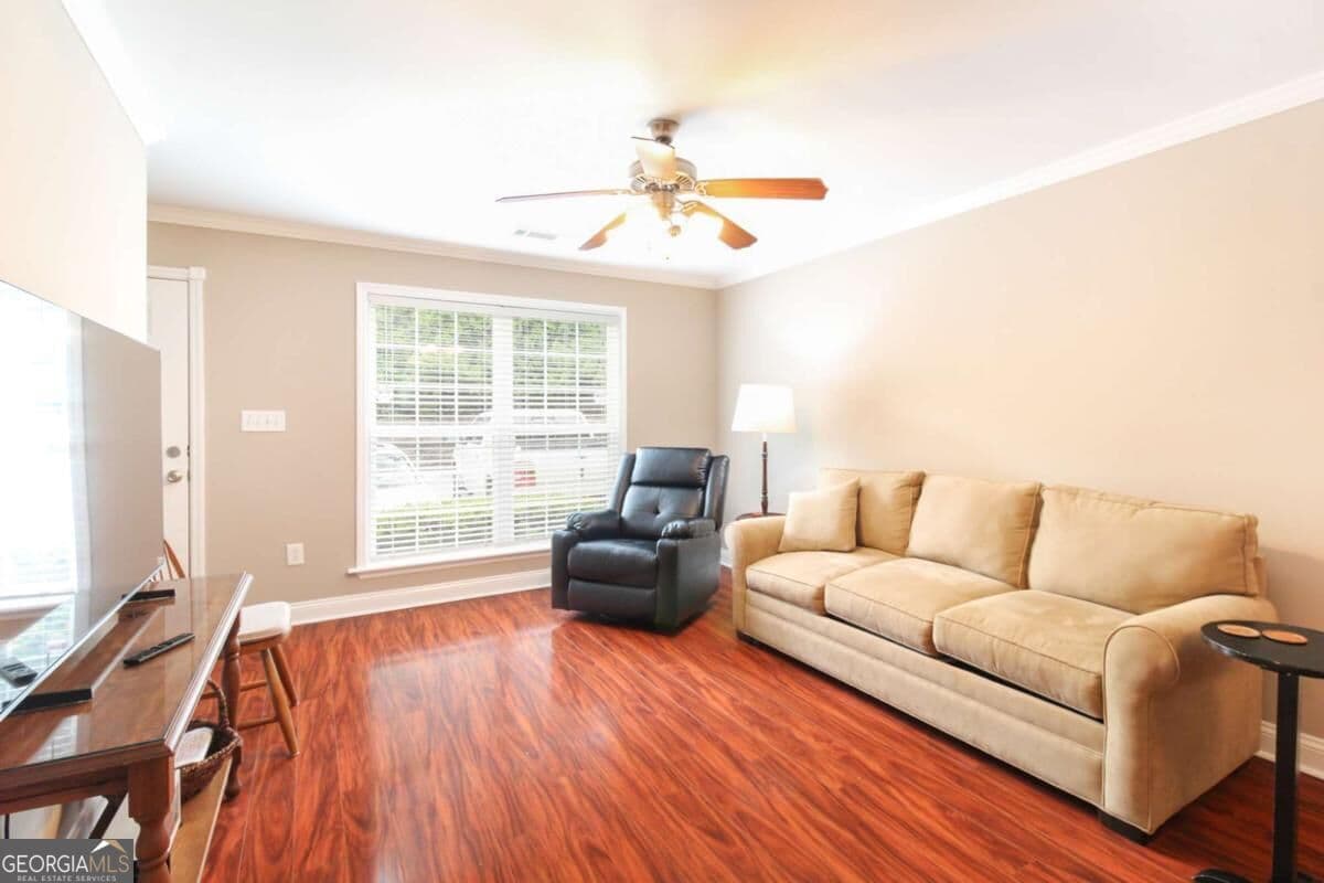 2 bedroom, 2.5 bathroom, 1,152 sq ft condominium for sale at 240 Cleveland Road 440, Athens, GA 30606 — photo 4