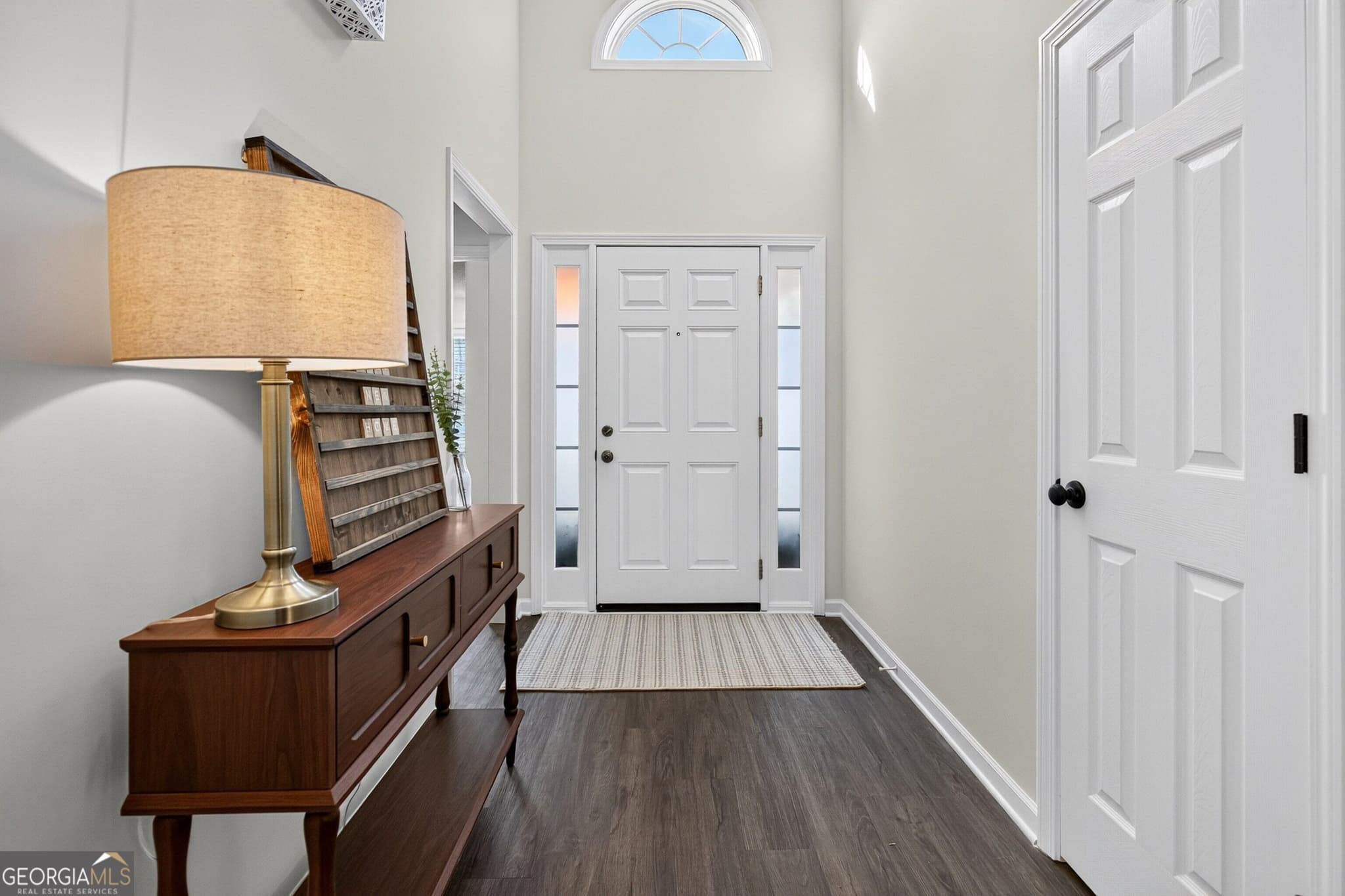 3 bedroom, 2 bathroom, 1,350 sq ft single family residence for sale at 115 Hunterian Place, Newnan, GA 30265 — photo 5