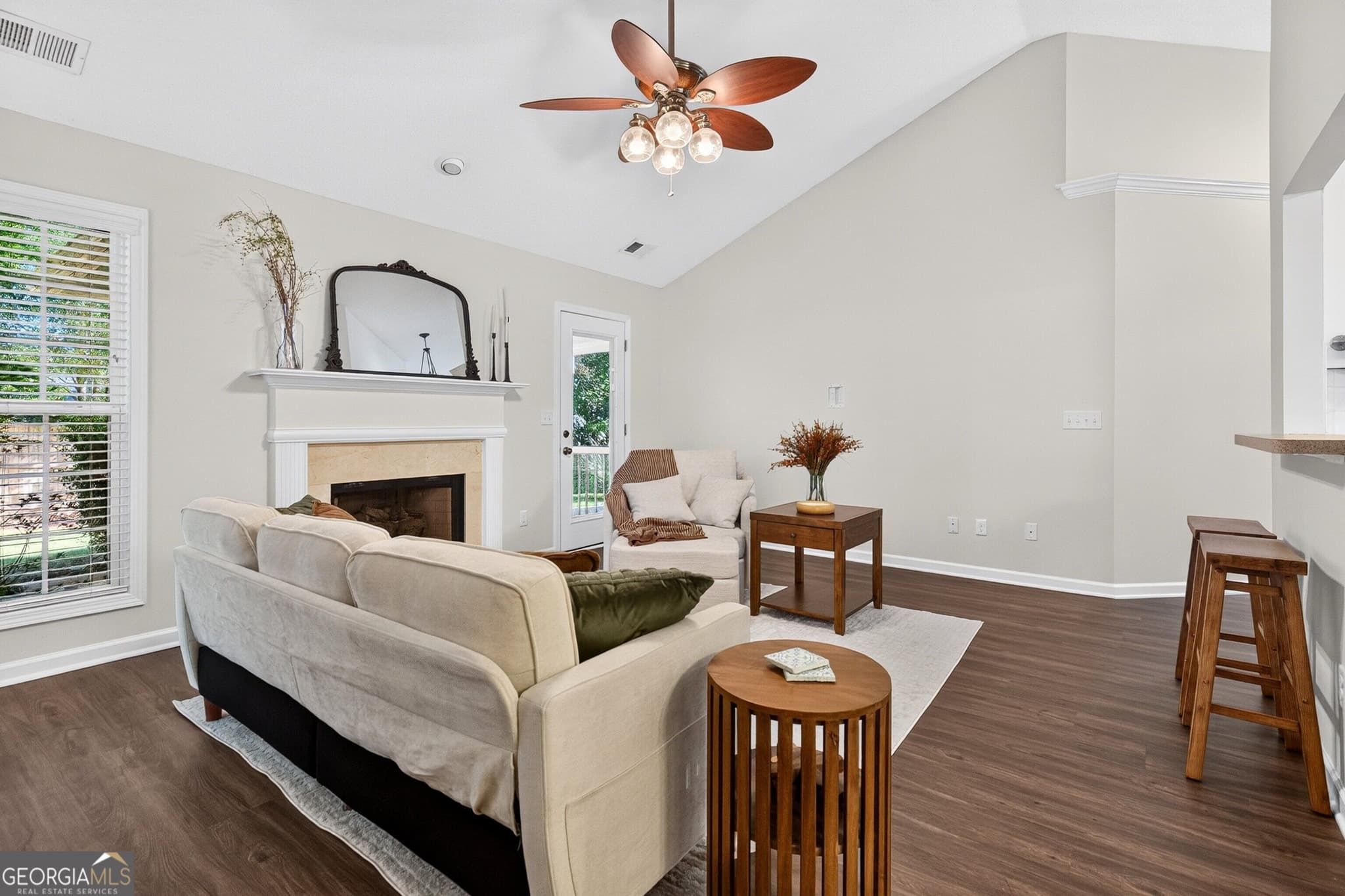 3 bedroom, 2 bathroom, 1,350 sq ft single family residence for sale at 115 Hunterian Place, Newnan, GA 30265 — photo 8