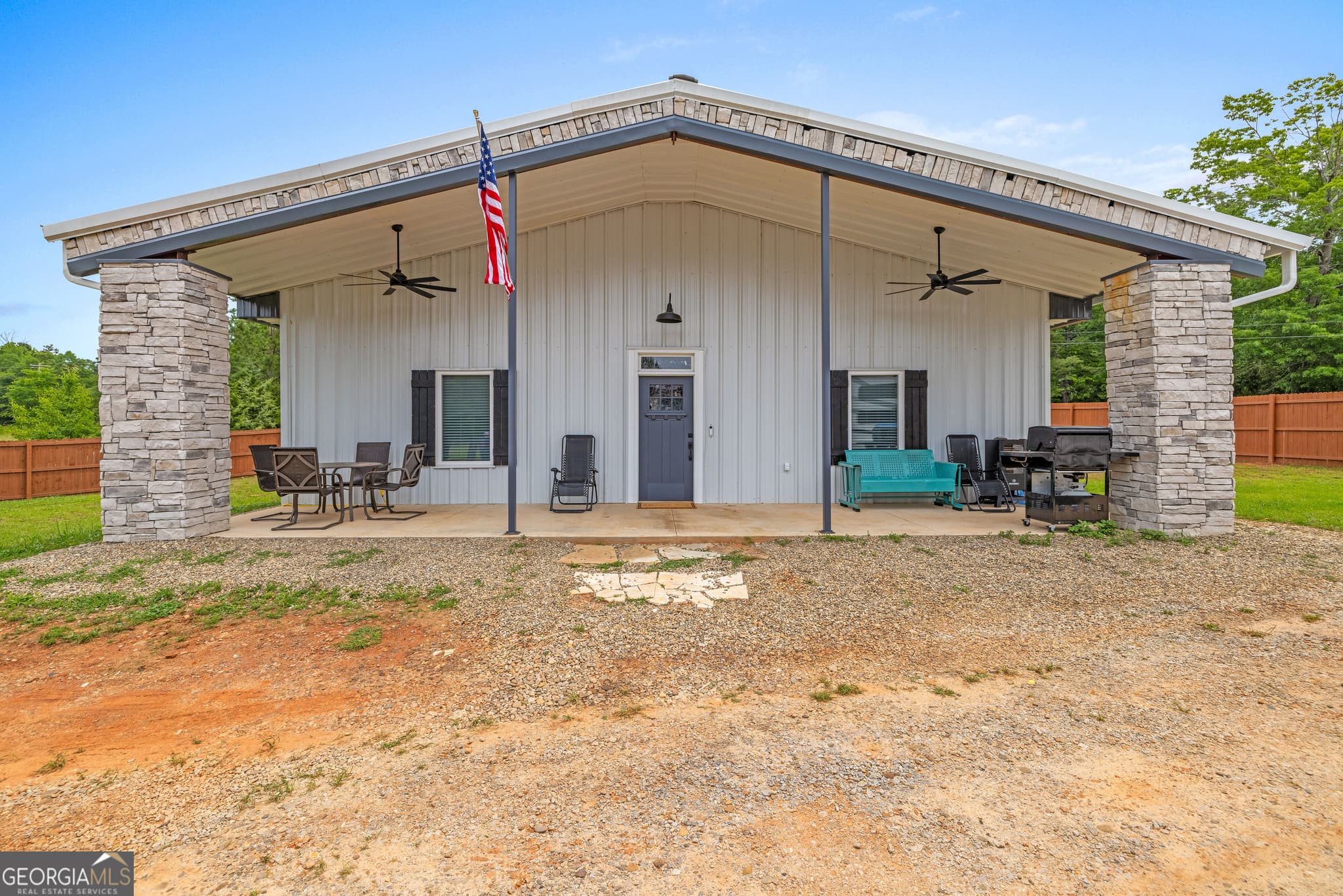 3 bedroom, 2 bathroom, 2,760 sq ft single family residence for sale at 2109 Brewers Mill Road, Elberton, GA 30635