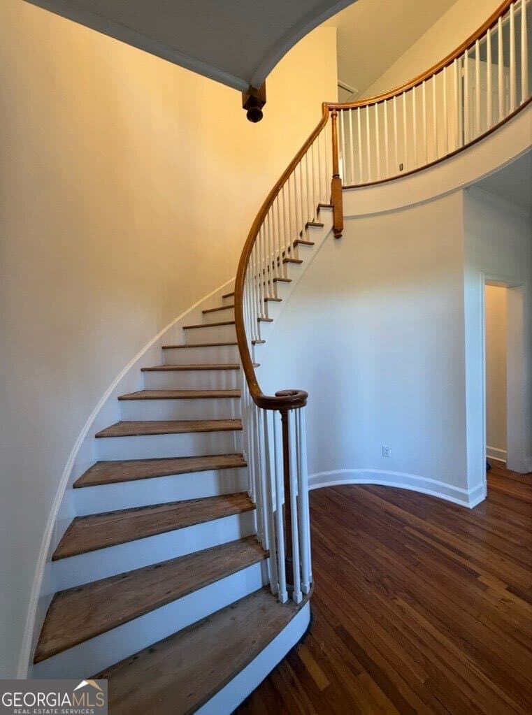 6 bedroom, 4.5 bathroom, 4,600 sq ft single family residence for sale at 1012 Mount Vernon Road, Vidalia, GA 30474 — photo 2