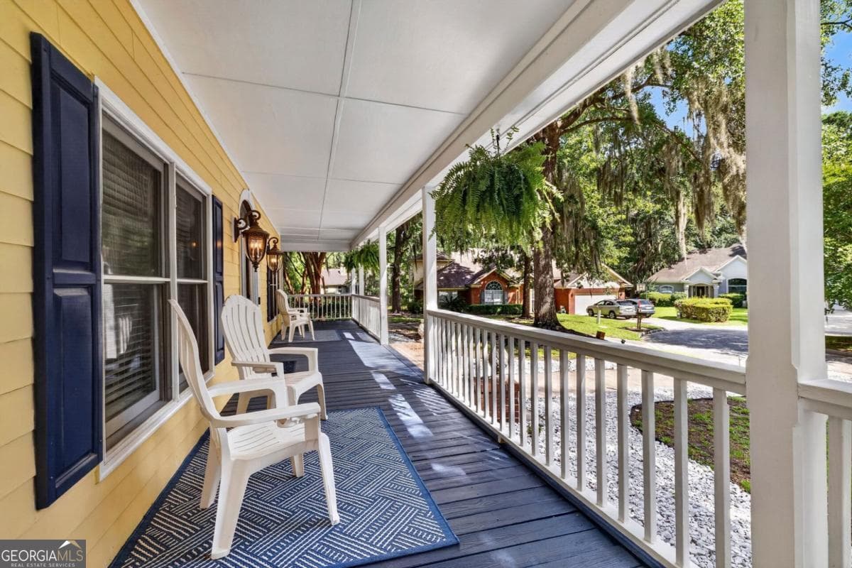 4 bedroom, 2.5 bathroom, 3,093 sq ft single family residence under contract at 9 Devon Road, Savannah, GA 31419 — photo 7