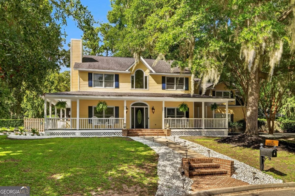 4 bedroom, 2.5 bathroom, 3,093 sq ft single family residence under contract at 9 Devon Road, Savannah, GA 31419