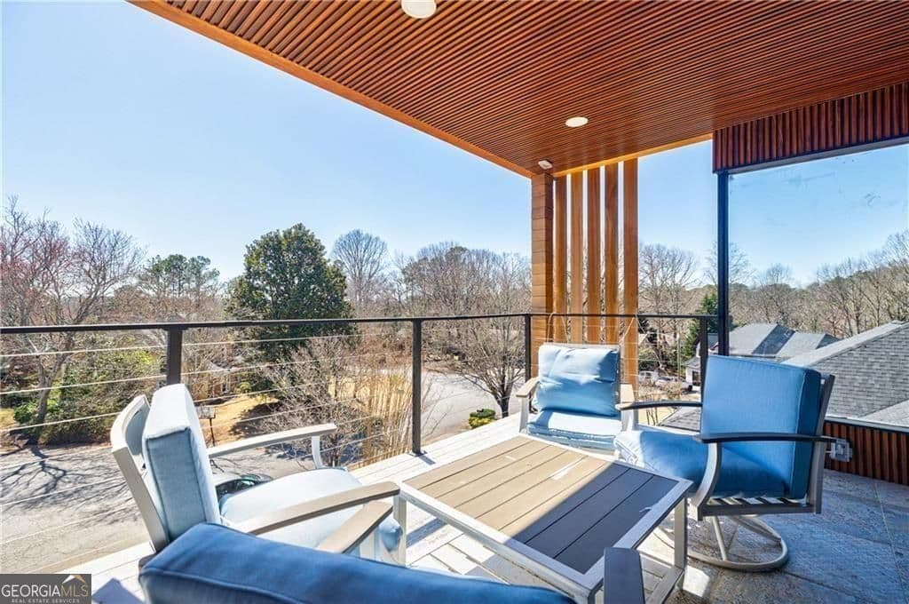 6 bedroom, 6 bathroom, 7,351 sq ft single family residence for rent at 1812 Hunters Glen, Marietta, GA 30062 for $13,000 a month — photo 4