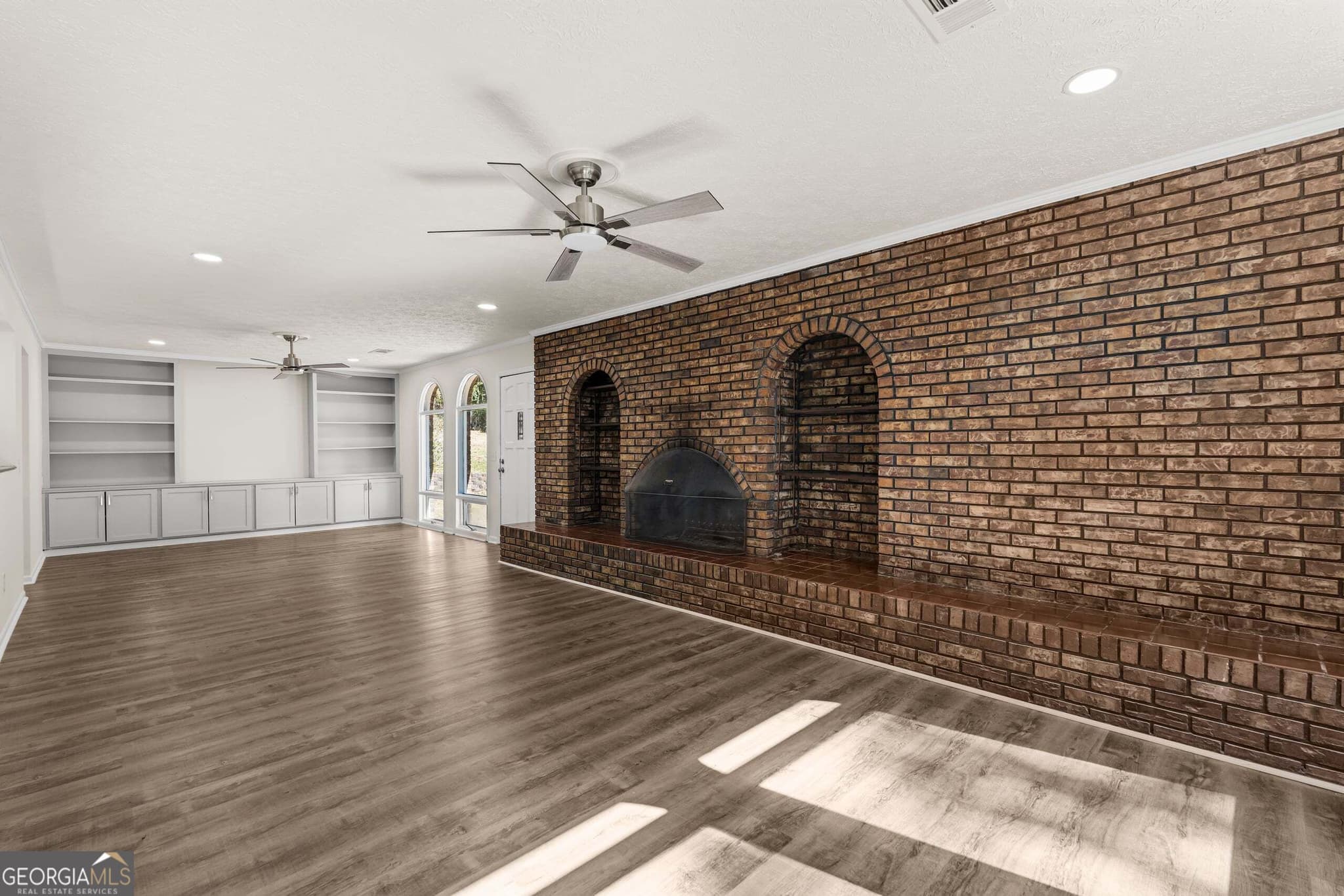 4 bedroom, 3.5 bathroom, 2,985 sq ft single family residence for sale at 6730 RANCH FOREST Drive, Columbus, GA 31904 — photo 7