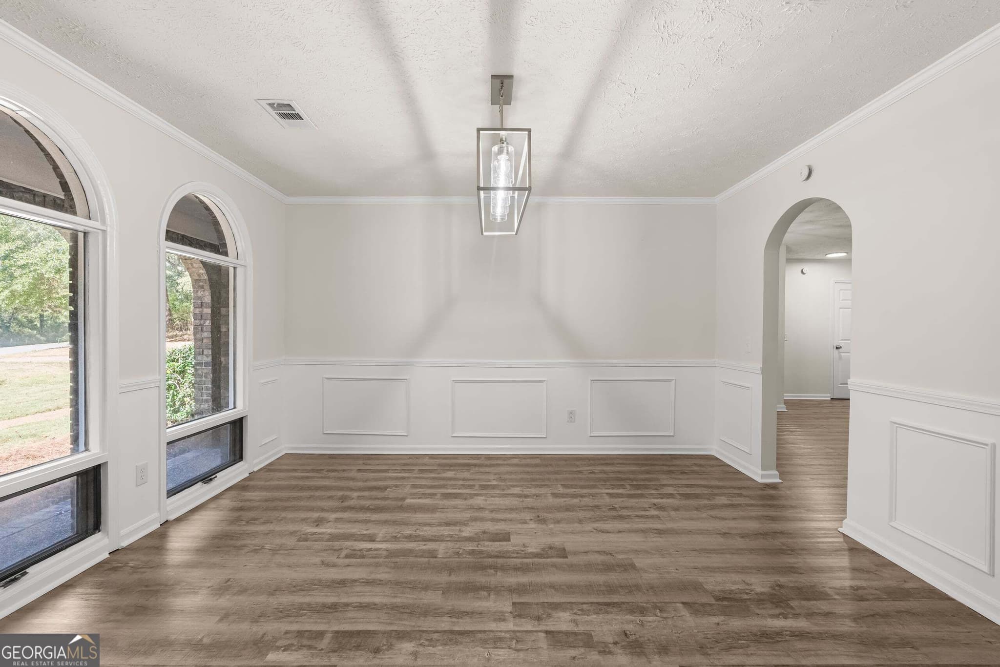 4 bedroom, 3.5 bathroom, 2,985 sq ft single family residence for sale at 6730 RANCH FOREST Drive, Columbus, GA 31904 — photo 3