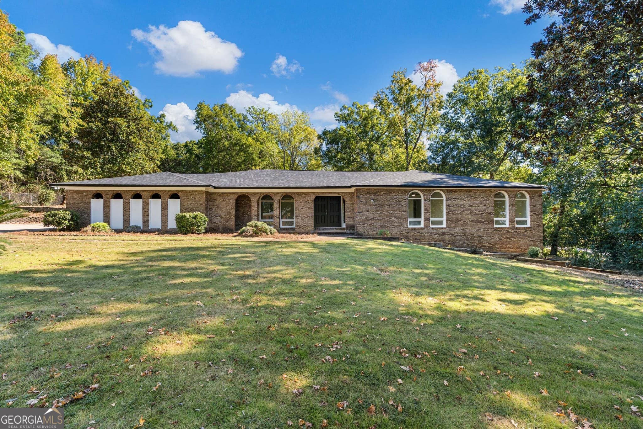 4 bedroom, 3.5 bathroom, 2,985 sq ft single family residence for sale at 6730 RANCH FOREST Drive, Columbus, GA 31904