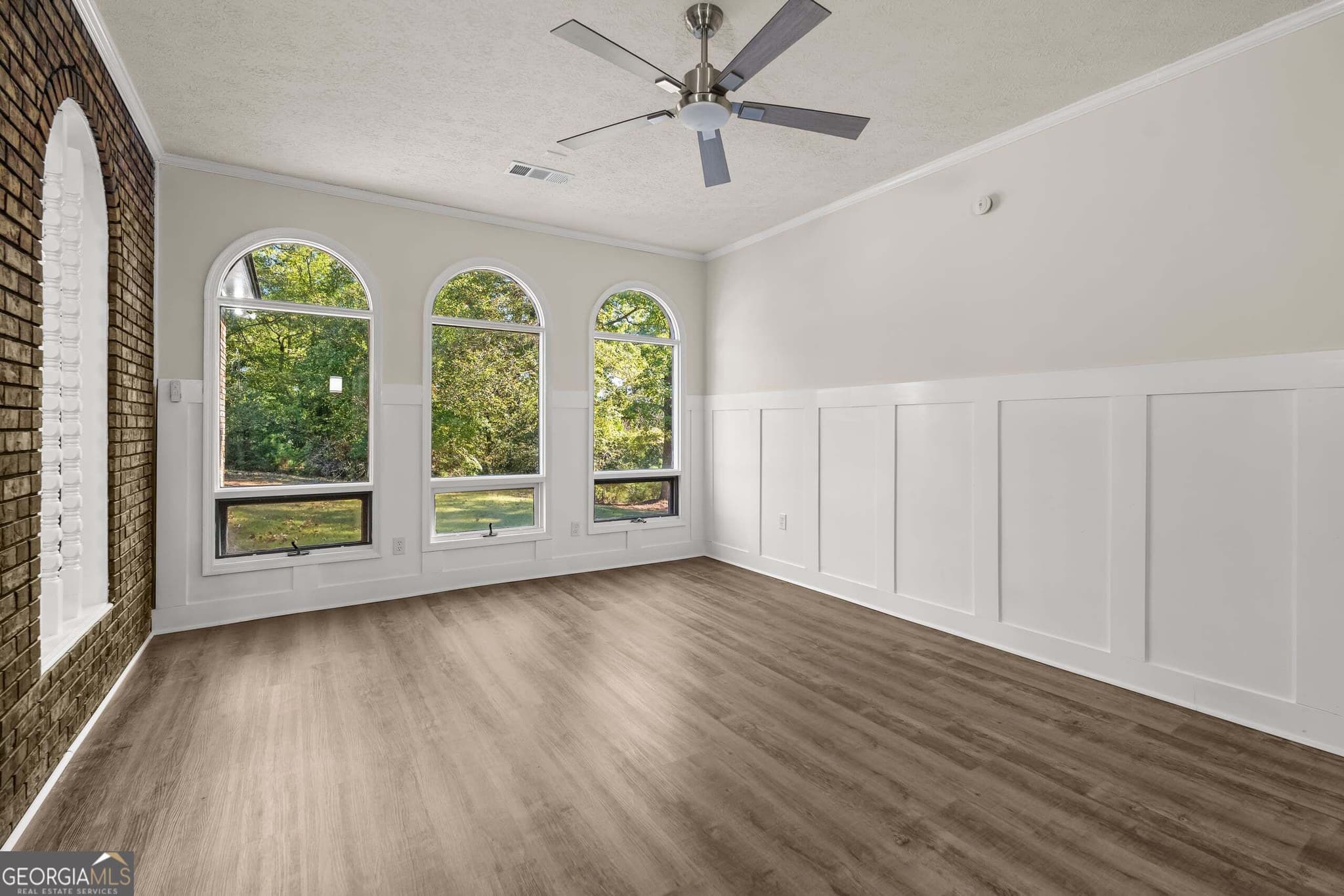 4 bedroom, 3.5 bathroom, 2,985 sq ft single family residence for sale at 6730 RANCH FOREST Drive, Columbus, GA 31904 — photo 5