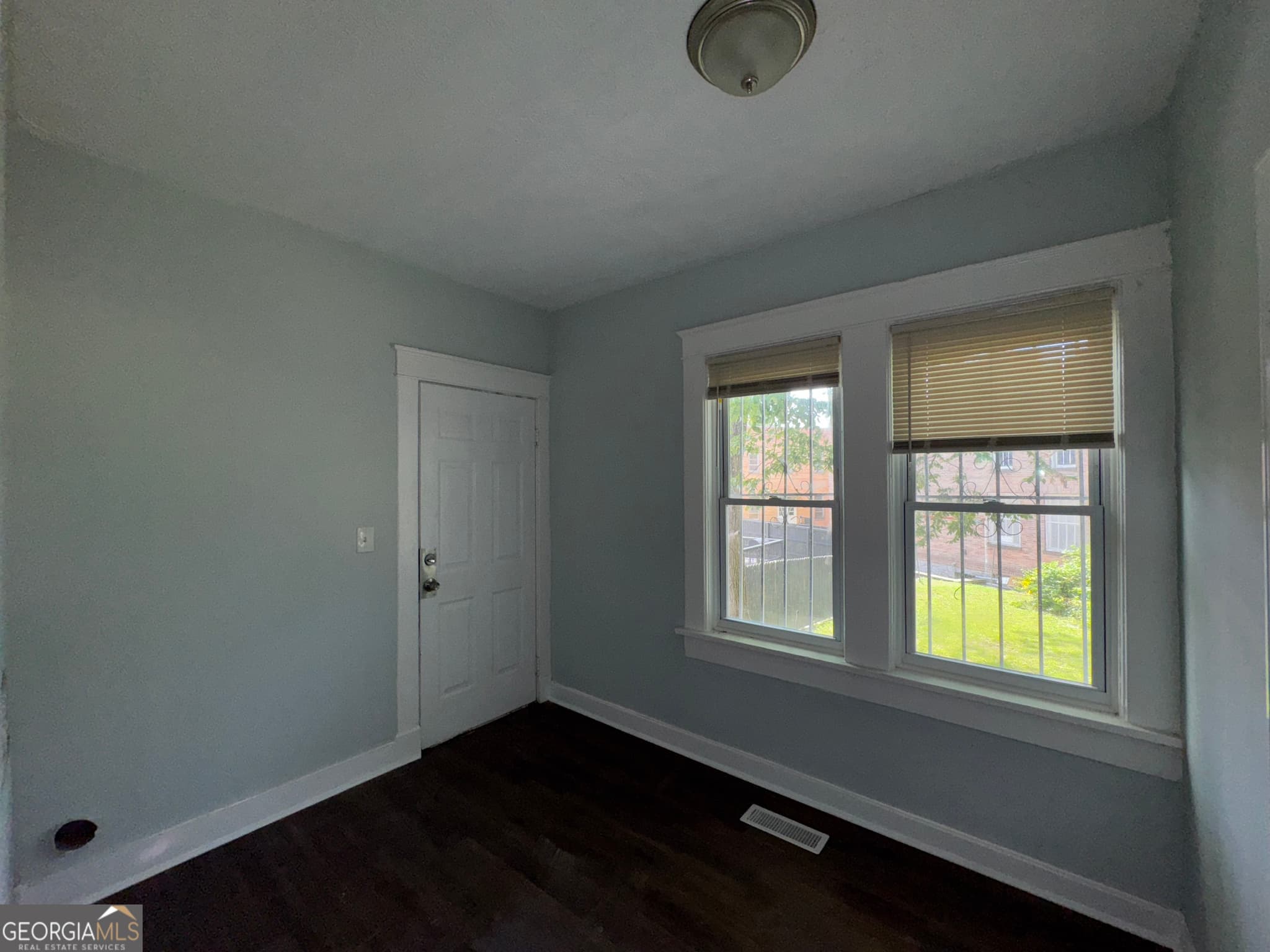 5 bedroom, 3 bathroom, 1,700 sq ft single family residence for rent at 1462 Lucile Avenue, Atlanta, GA 30310 for $2,300 a month — photo 6