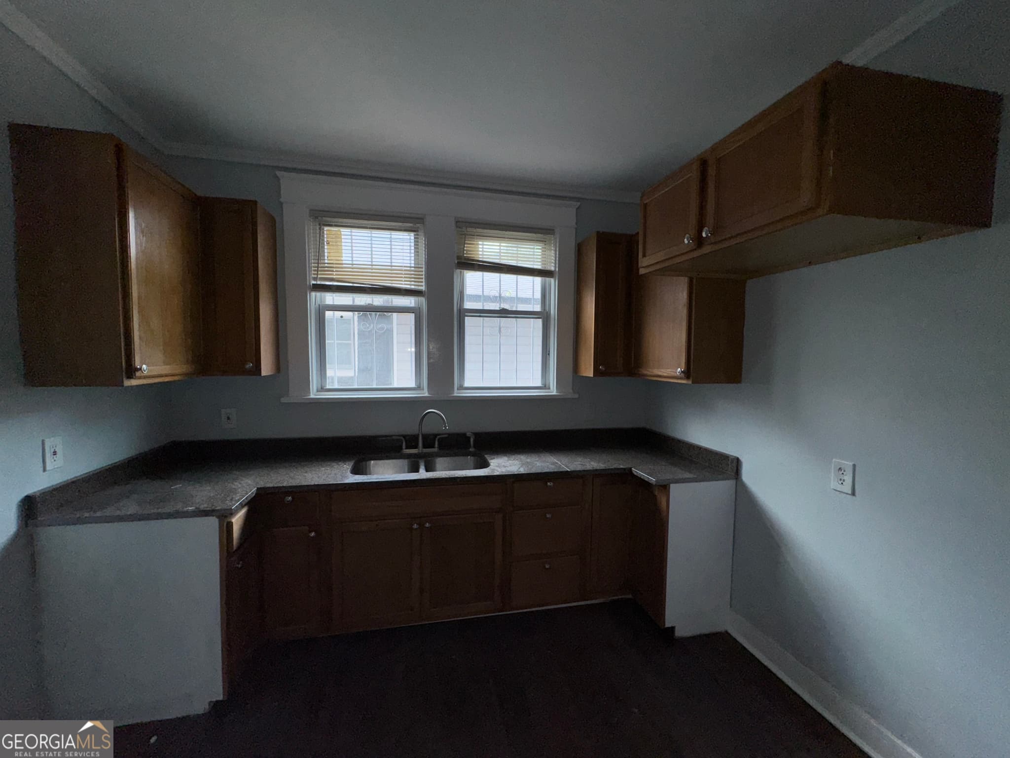 5 bedroom, 3 bathroom, 1,700 sq ft single family residence for rent at 1462 Lucile Avenue, Atlanta, GA 30310 for $2,300 a month — photo 7
