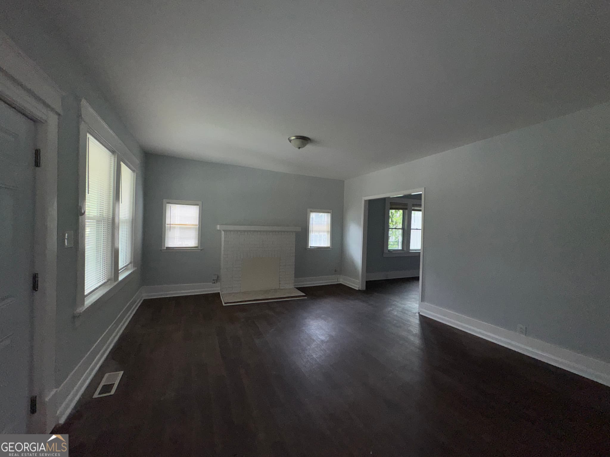 5 bedroom, 3 bathroom, 1,700 sq ft single family residence for rent at 1462 Lucile Avenue, Atlanta, GA 30310 for $2,300 a month — photo 4