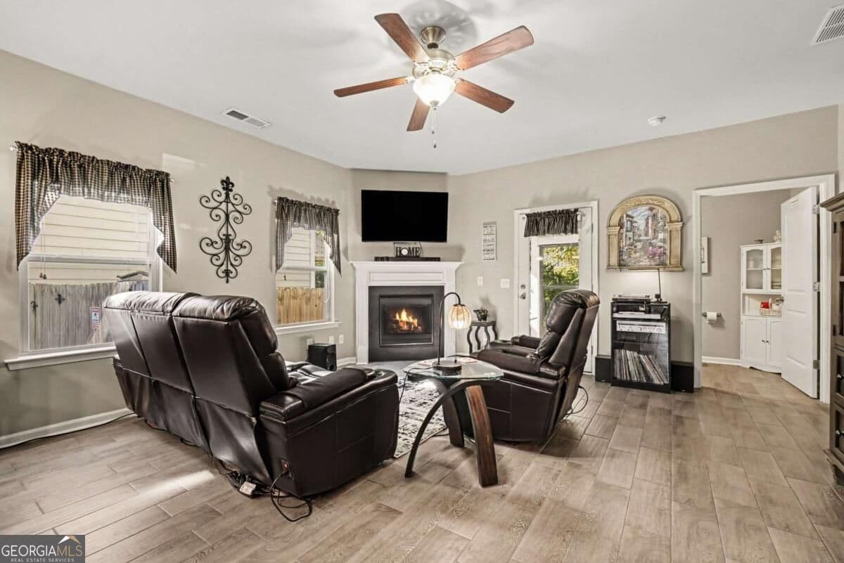 3 bedroom, 2.5 bathroom, 2,210 sq ft single family residence for sale at 121 Prominence Court, Canton, GA 30114 — photo 3