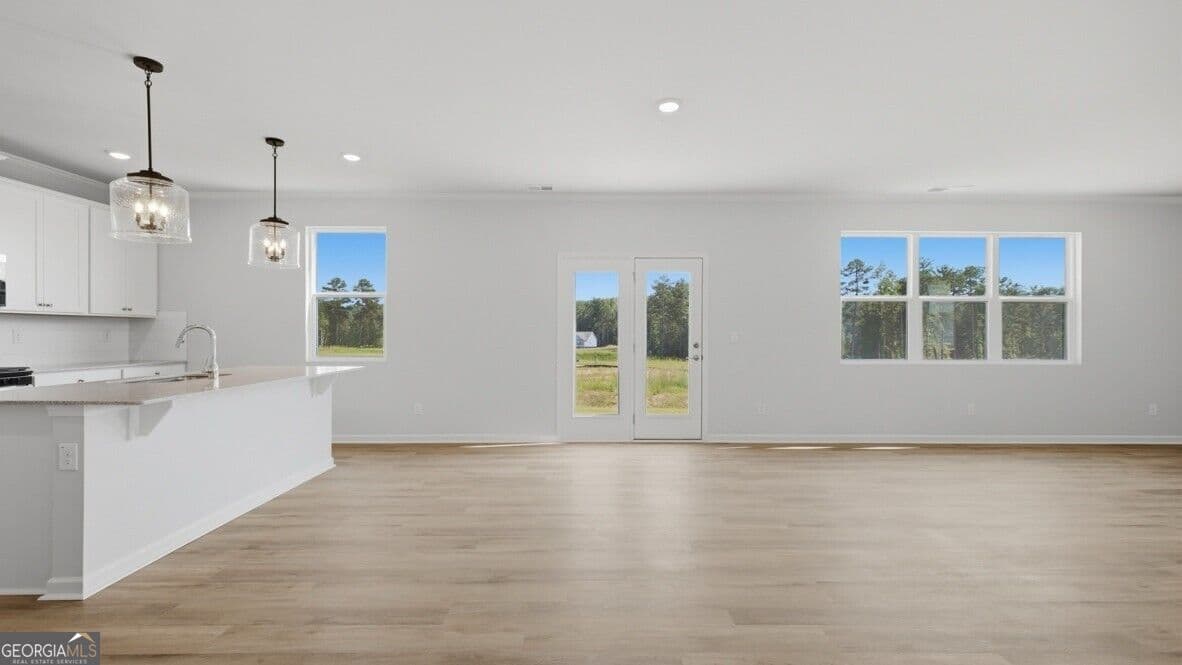 4 bedroom, 3.5 bathroom, 2,890 sq ft single family residence for sale at 211 Plantain Drive, Villa Rica, GA 30180 — photo 10
