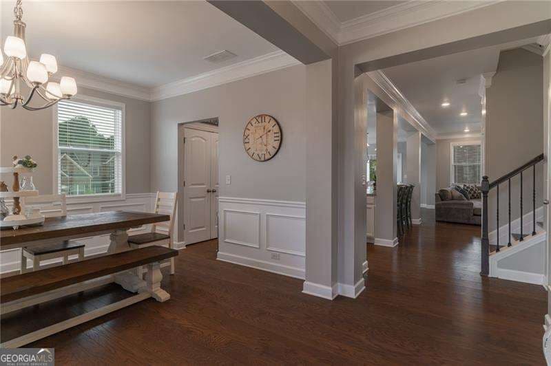 5 bedroom, 4 bathroom, 4,268 sq ft single family residence for sale at 301 Cochin Drive, Woodstock, GA 30188 — photo 8