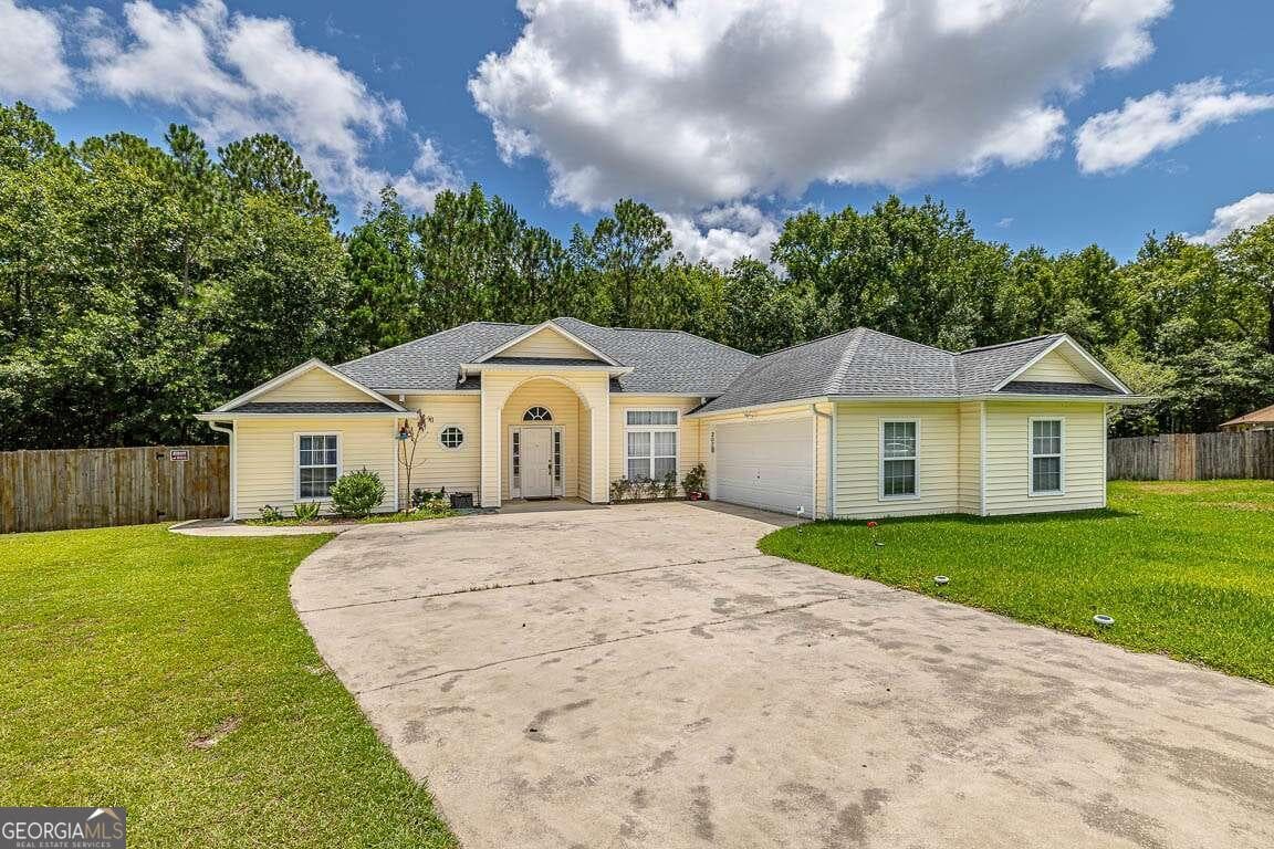 207 Bluebird Court, Kingsland, GA 31548 — most recent listing photo
