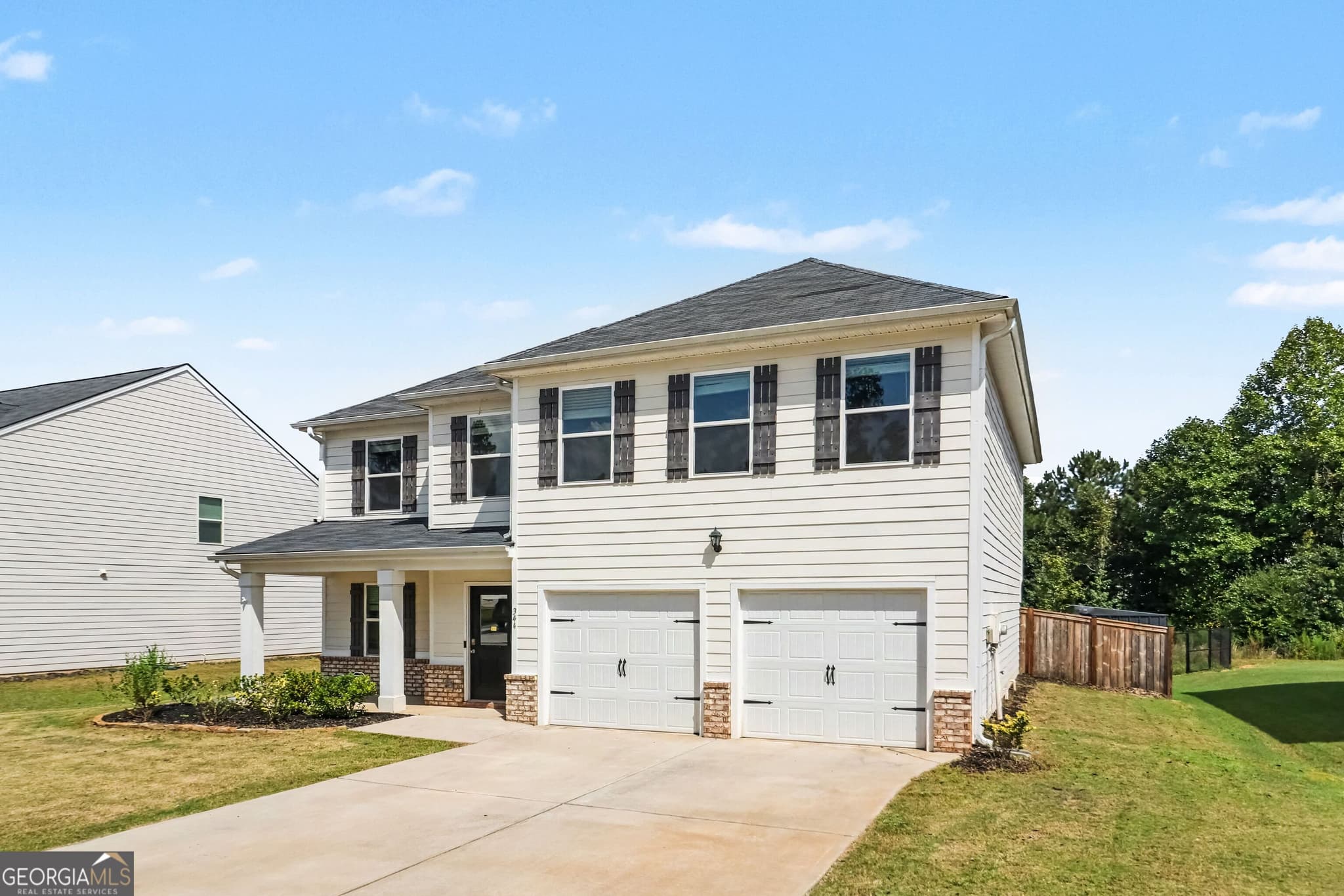 4 bedroom, 2.5 bathroom, 2,382 sq ft single family residence for sale at 344 Lusitano Trace, Hogansville, GA 30230 — photo 3