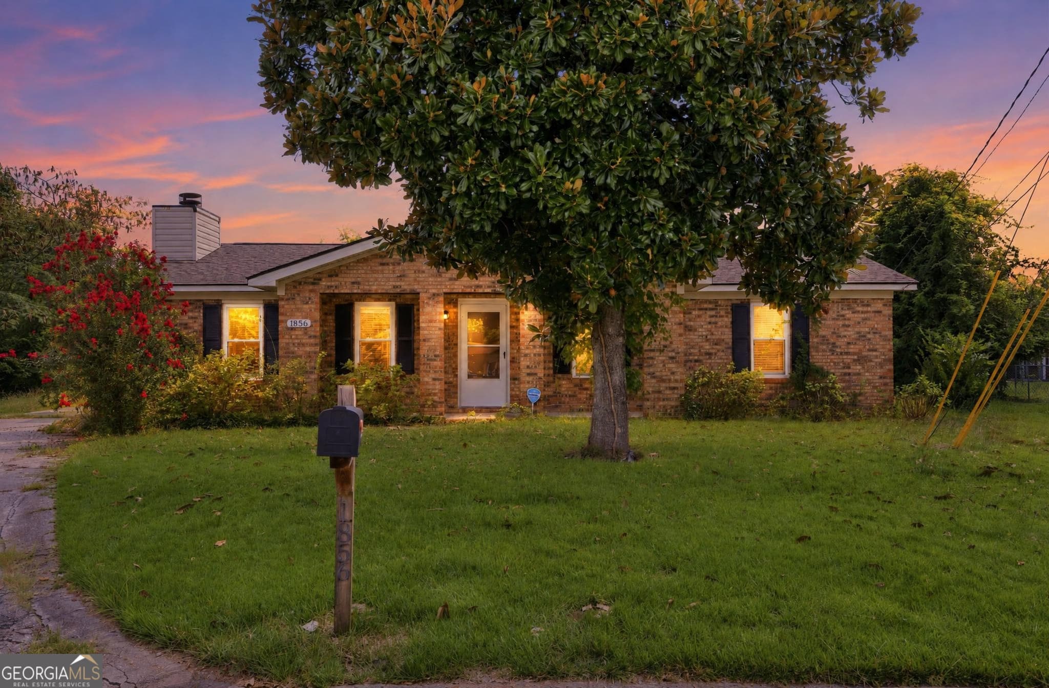 3 bedroom, 2 bathroom, 1,248 sq ft single family residence under contract at 1856 Formosa Drive, Augusta, GA 30906 — photo 5