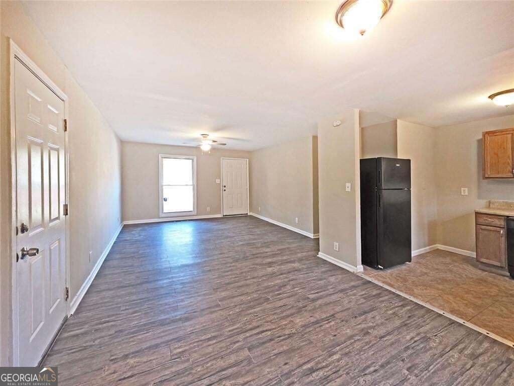 3 bedroom, 2 bathroom, 1,100 sq ft single family residence for sale at 2332 Baywood Drive, Atlanta, GA 30315 — photo 4
